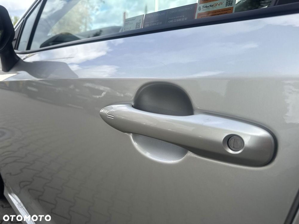 Toyota Corolla 1.8 Hybrid Style - 20