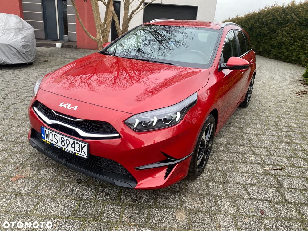 Kia Ceed - 28