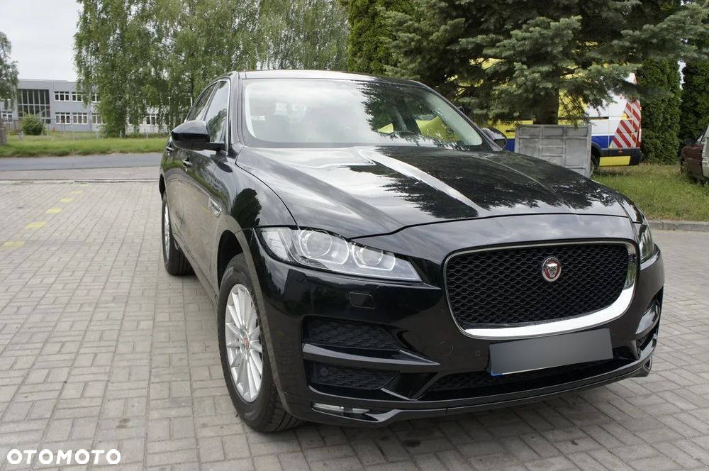 Jaguar F-Pace - 3