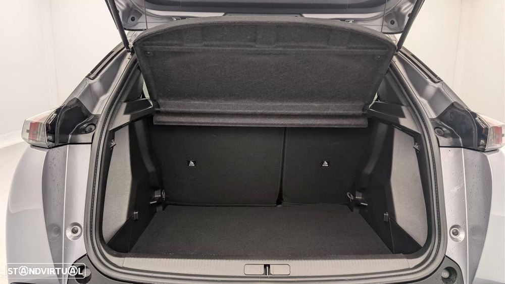 Peugeot 2008 1.2 PureTech Allure Pack EAT8 - 12