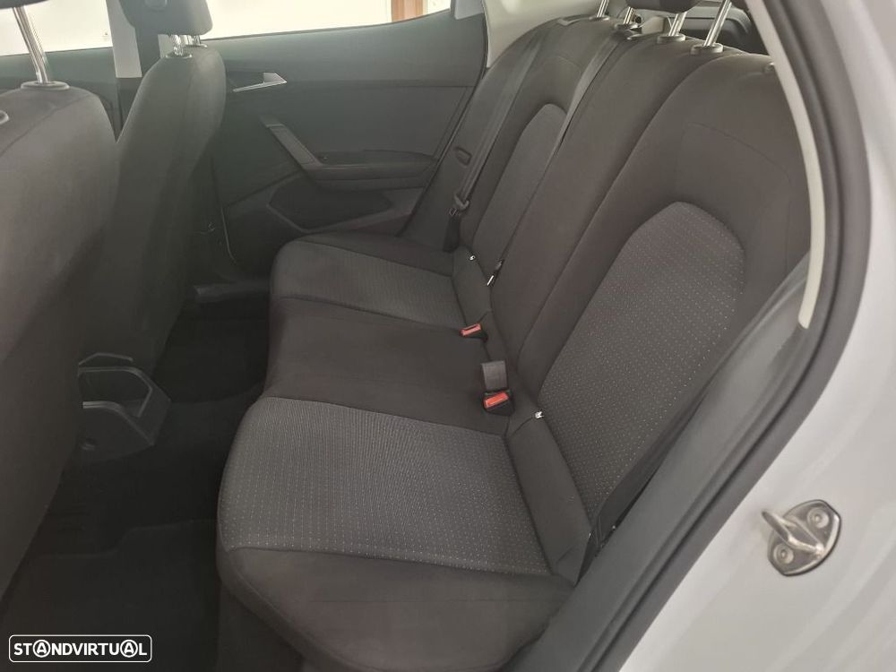 SEAT Arona 1.0 TSI Style DSG - 13