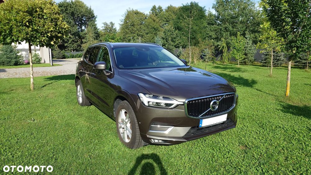 Volvo XC 60 D4 AWD Momentum - 1