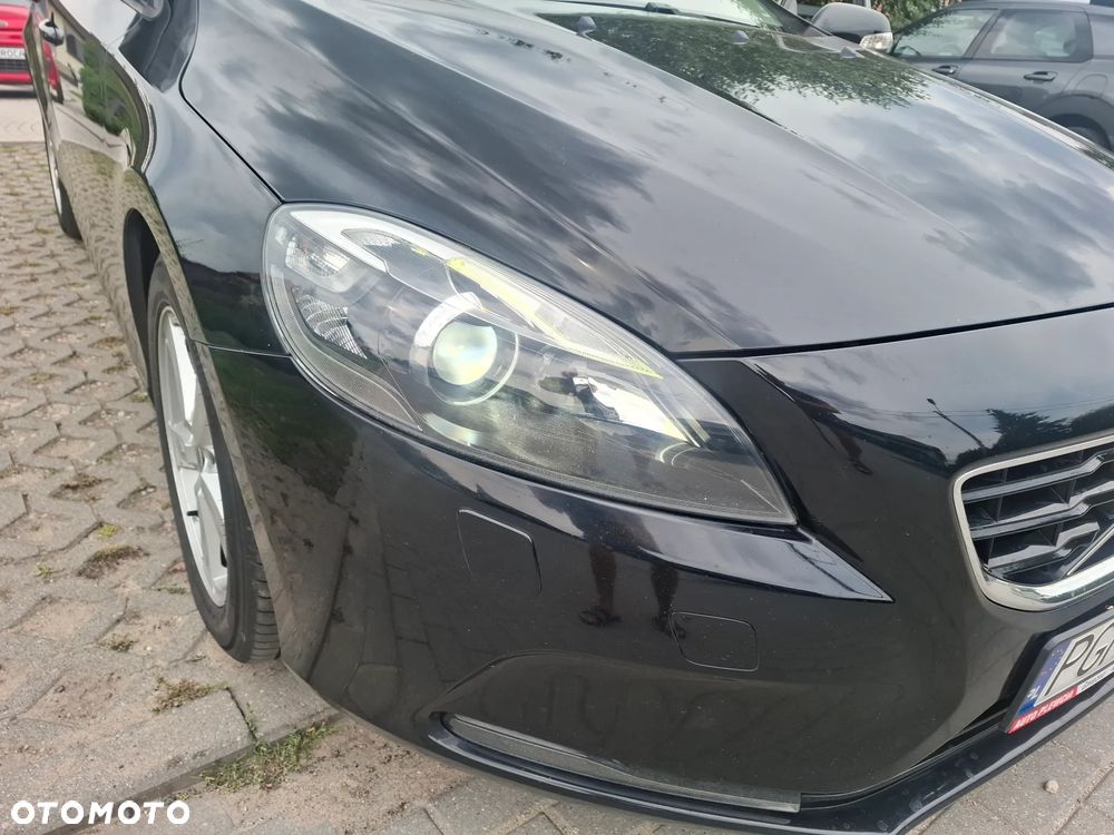 Volvo V40 D2 - 22