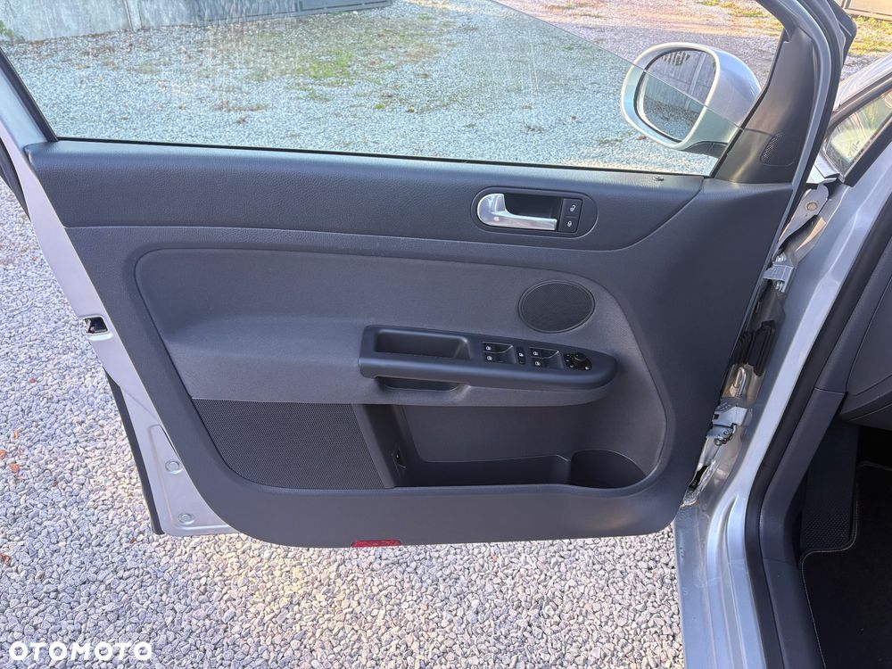 Volkswagen Golf - 19