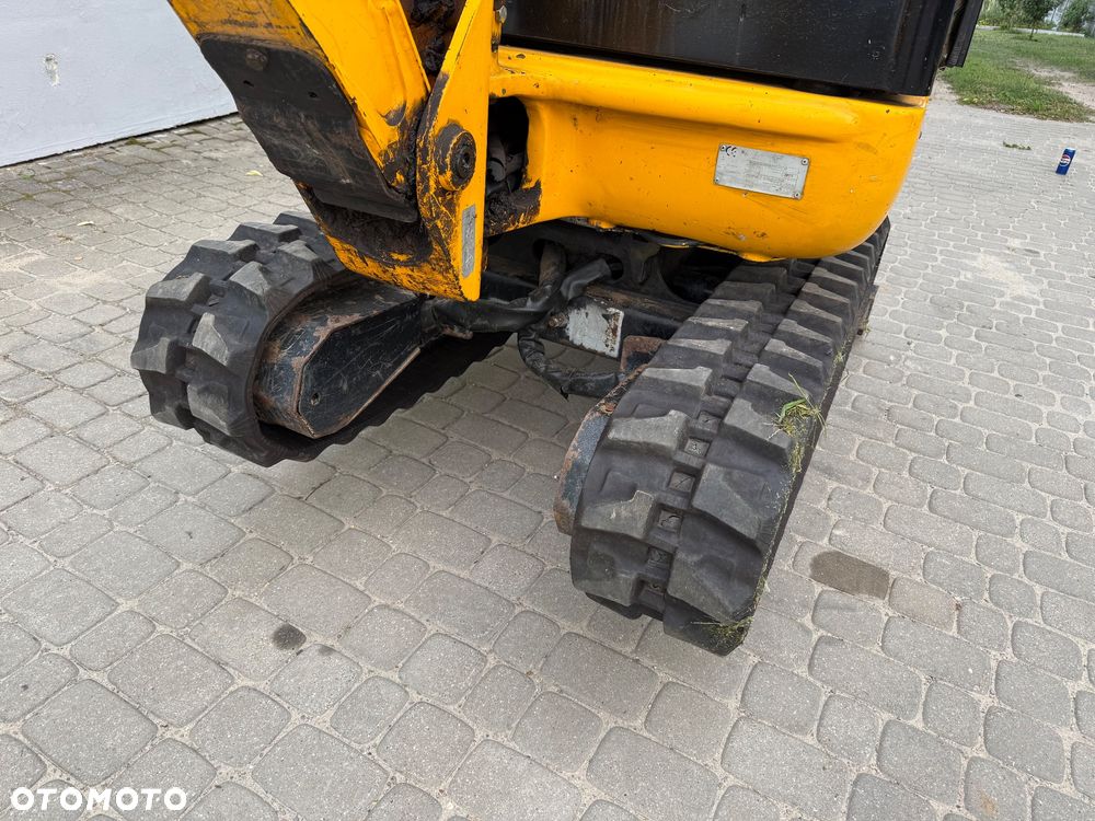 JCB 8018 - 8