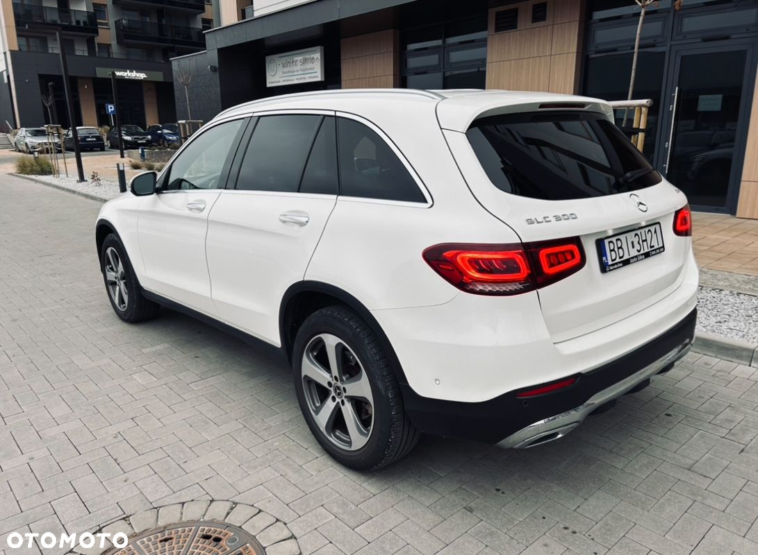 Mercedes-Benz GLC 300 4Matic 9G-TRONIC Exclusive