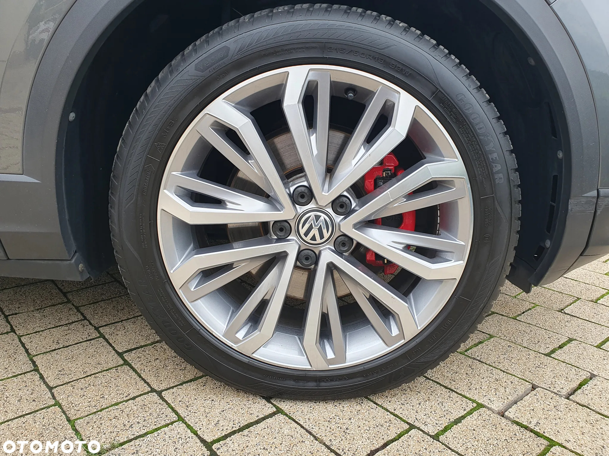 Volkswagen T-Roc 2.0 TSI 4Motion DSG Sport - 25