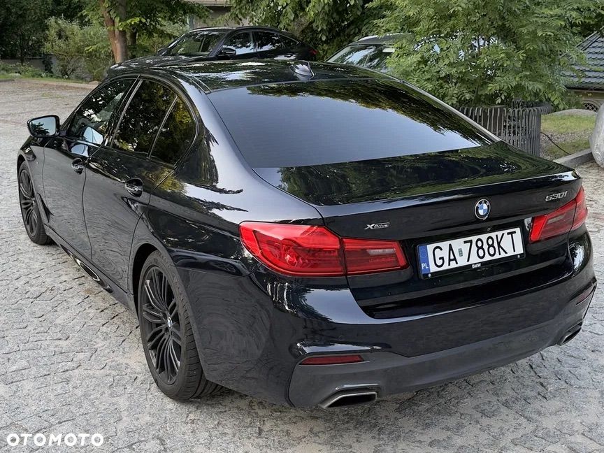 BMW Seria 5 530i xDrive M Sport sport - 10