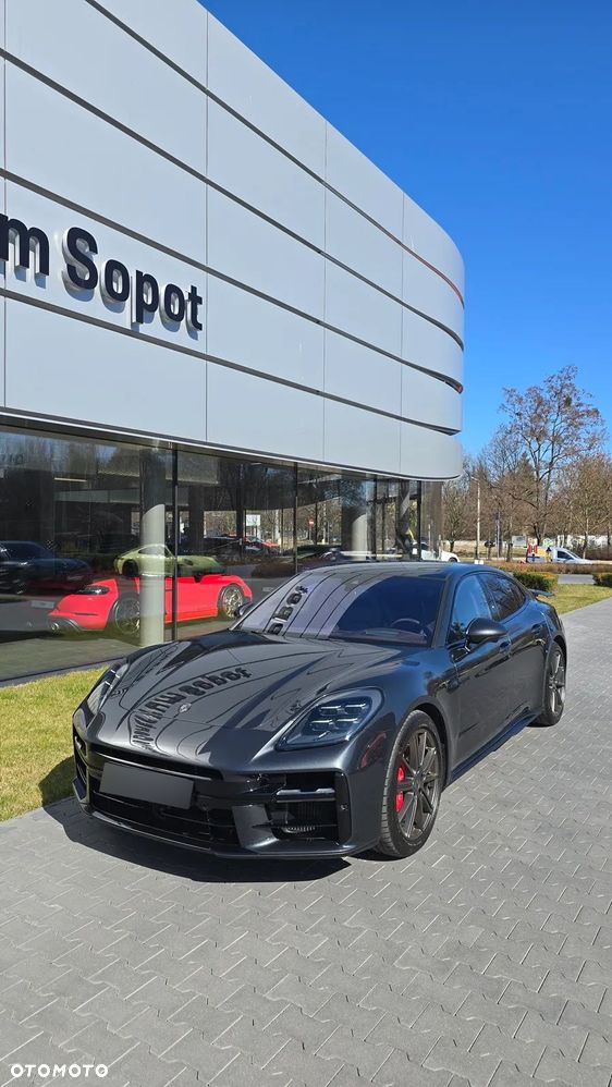 Porsche Panamera - 11