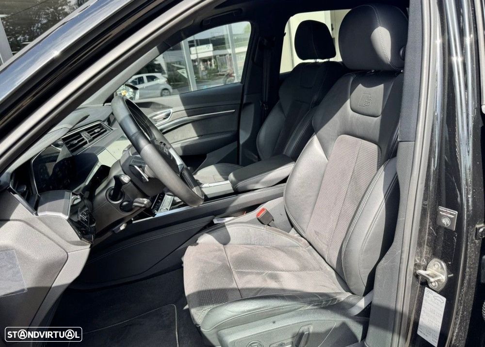 Audi e-tron 50 quattro S line - 4