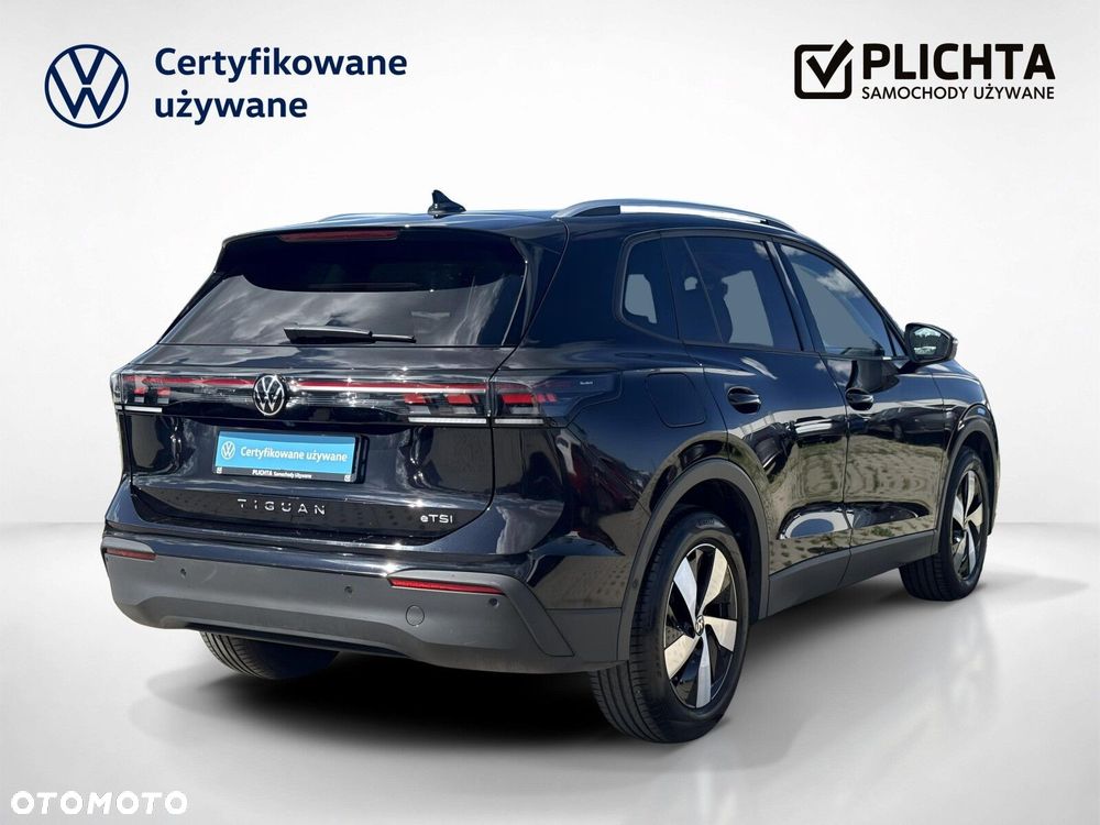 Volkswagen Tiguan - 6
