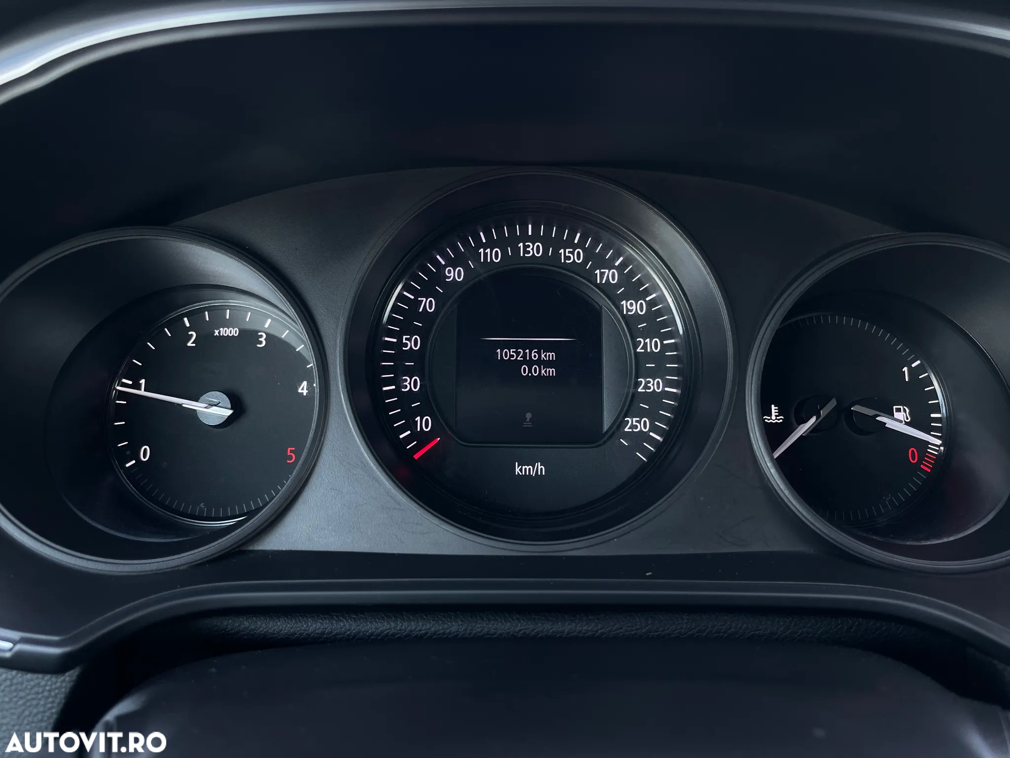 Renault Megane Blue dCi 116 Zen - 21