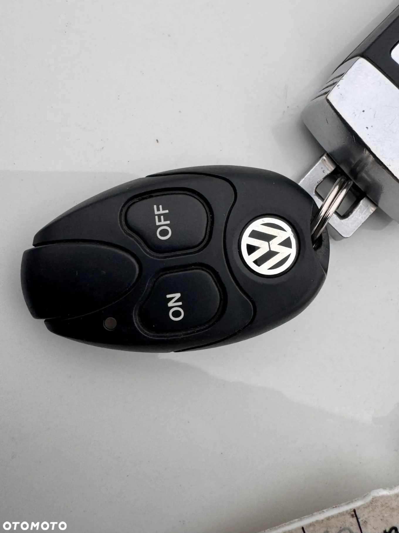Volkswagen Passat Variant 2.0 TDI 4Motion DSG BlueMotion Tech Comfortline - 26
