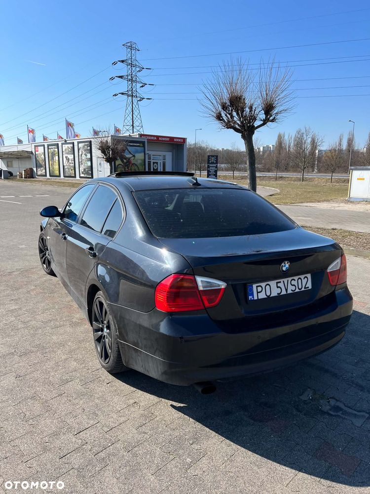 BMW 318I 2007 photo 5