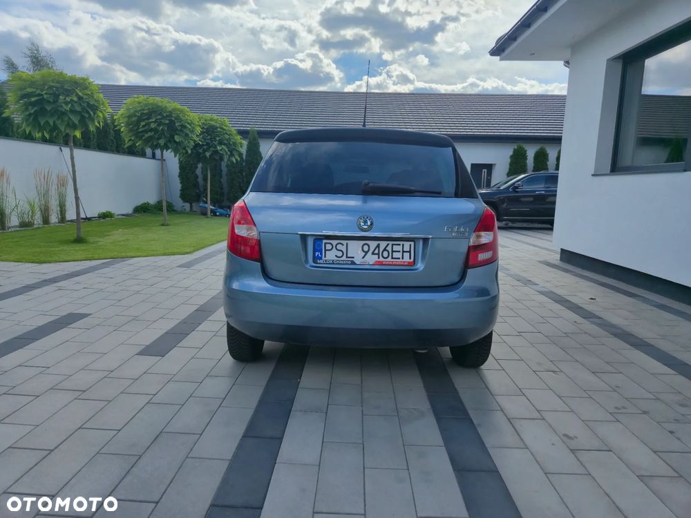Skoda Fabia 1.2 HTP STYLE EDITION - 3