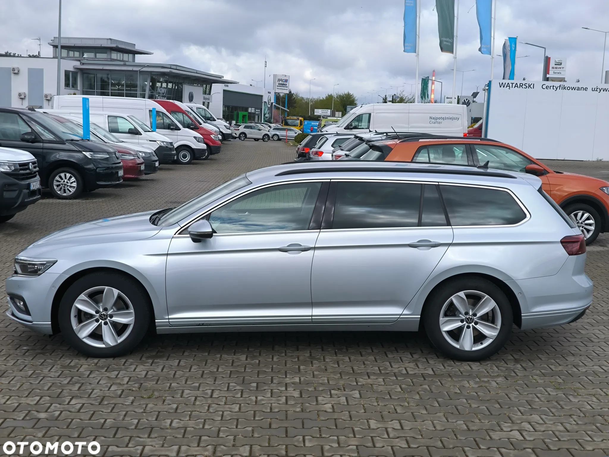 Volkswagen Passat 2.0 TDI Business DSG - 5