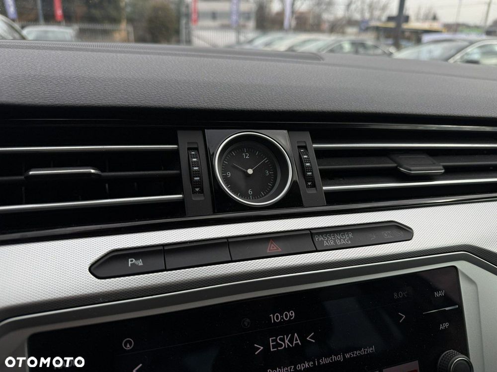 Volkswagen Passat 2.0 TDI SCR Highline DSG - 18