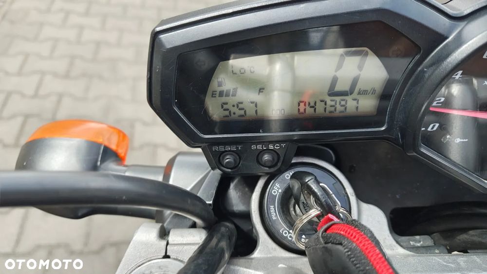 Yamaha FZ6 - 2