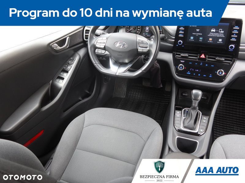 Hyundai IONIQ - 9
