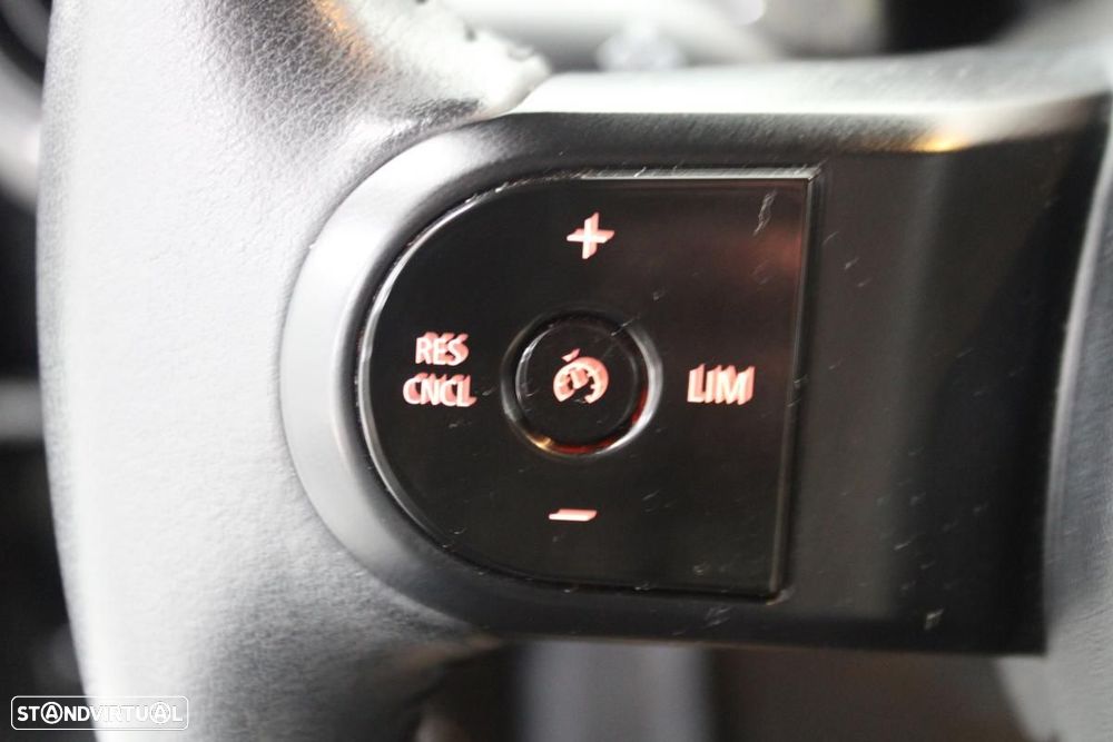 MINI 3 Portas Cooper SE Yours - 16