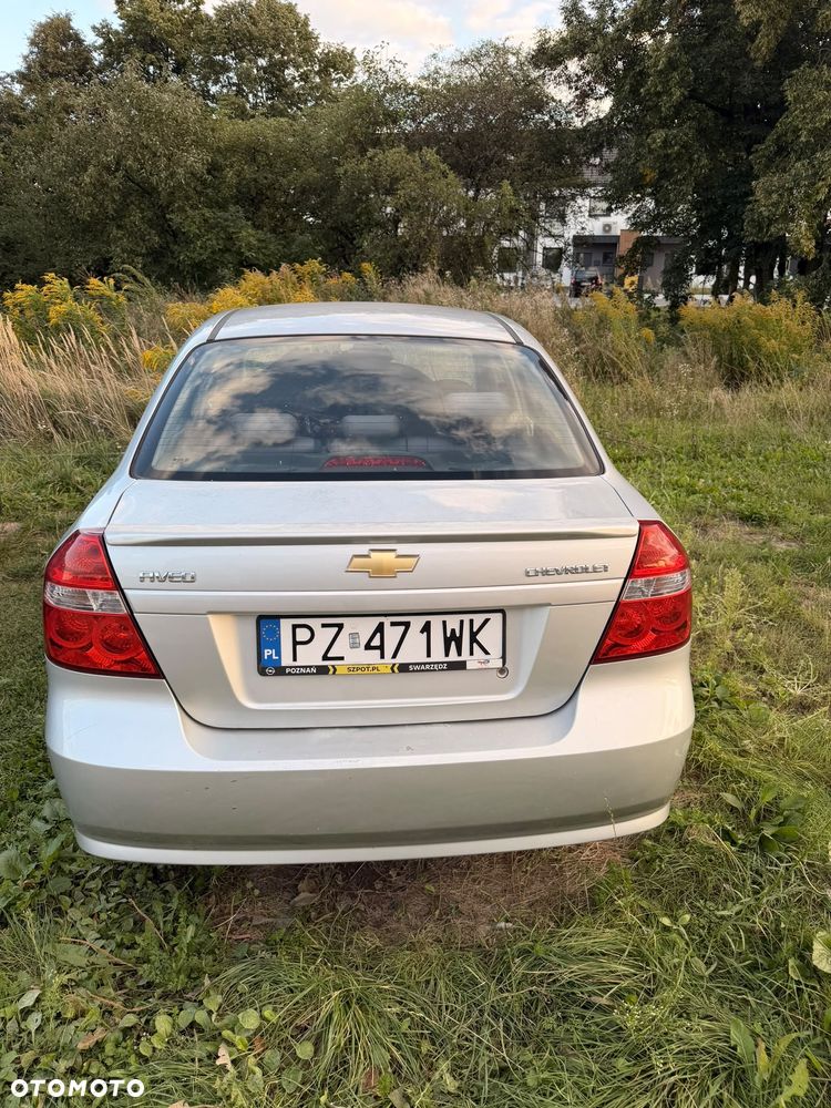 Chevrolet Aveo - 3