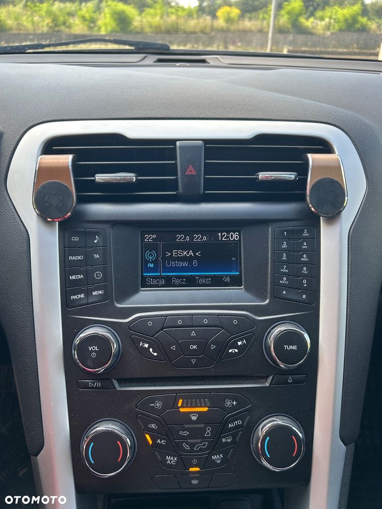 Ford Mondeo 2.0 TDCi Silver X (Amb.) - 17