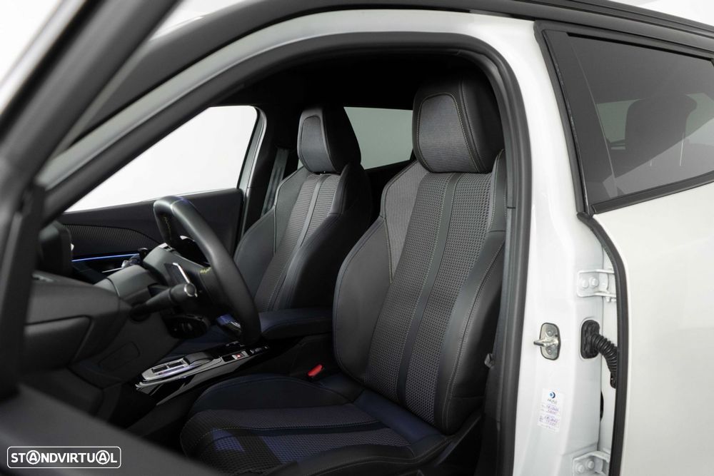 Peugeot 2008 1.2 PureTech GT Pack EAT8 - 8