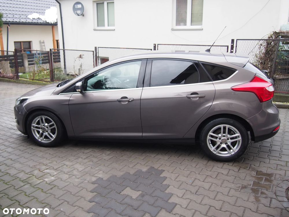 Ford Focus 1.0 EcoBoost Gold X (Trend) - 8