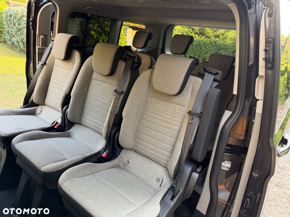 Ford Transit Custom 310 L2H1 Limited - 13