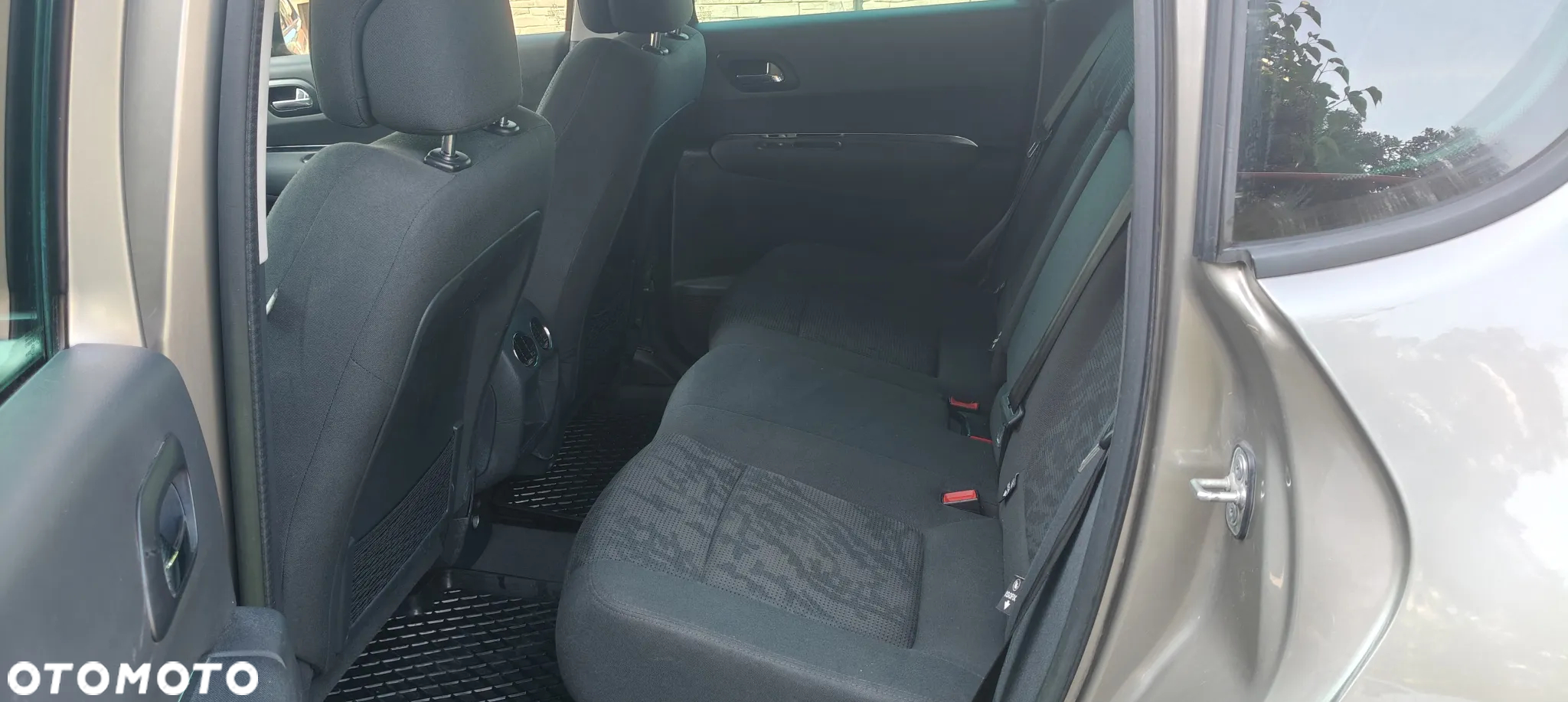 Peugeot 3008 2.0 BlueHDi Allure - 31