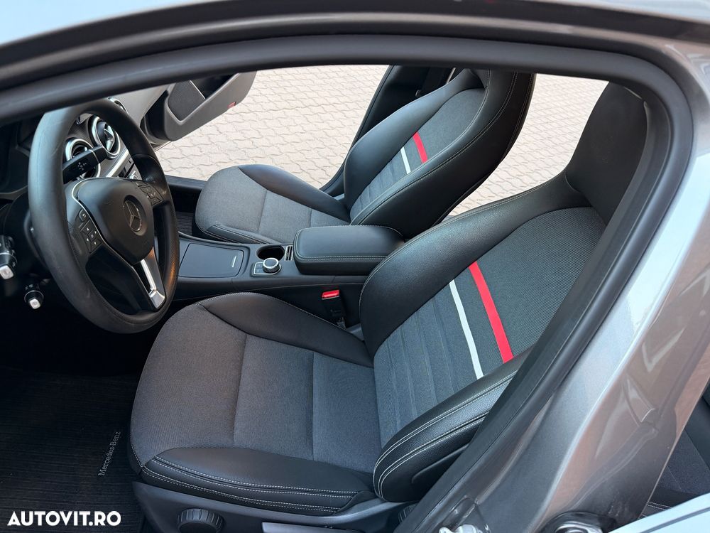 Mercedes-Benz A 180 - 12