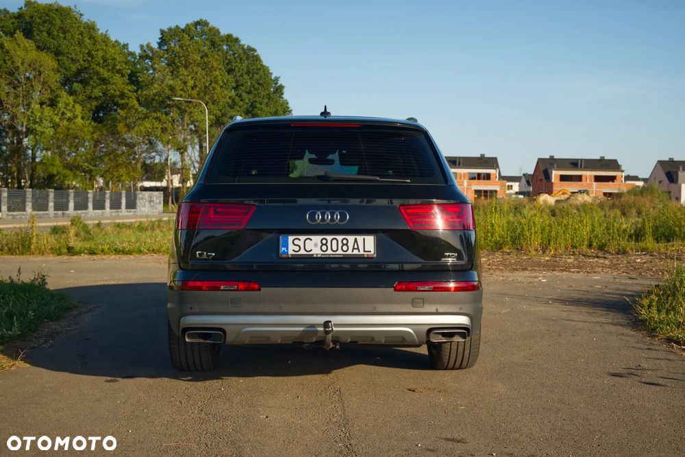 Audi Q7 3.0 TDI Quattro Tiptronic - 5
