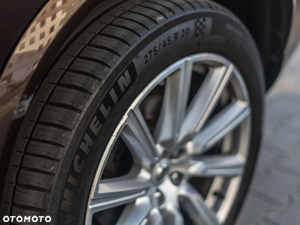 Volvo XC 90 D5 SCR AWD Inscription 7os - 8
