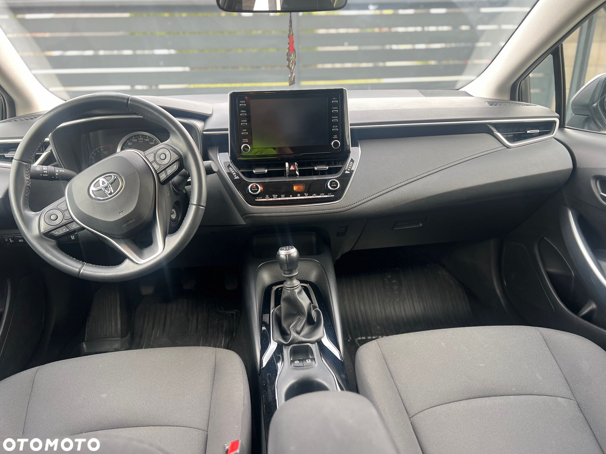 Toyota Corolla 1.5 Comfort - 11
