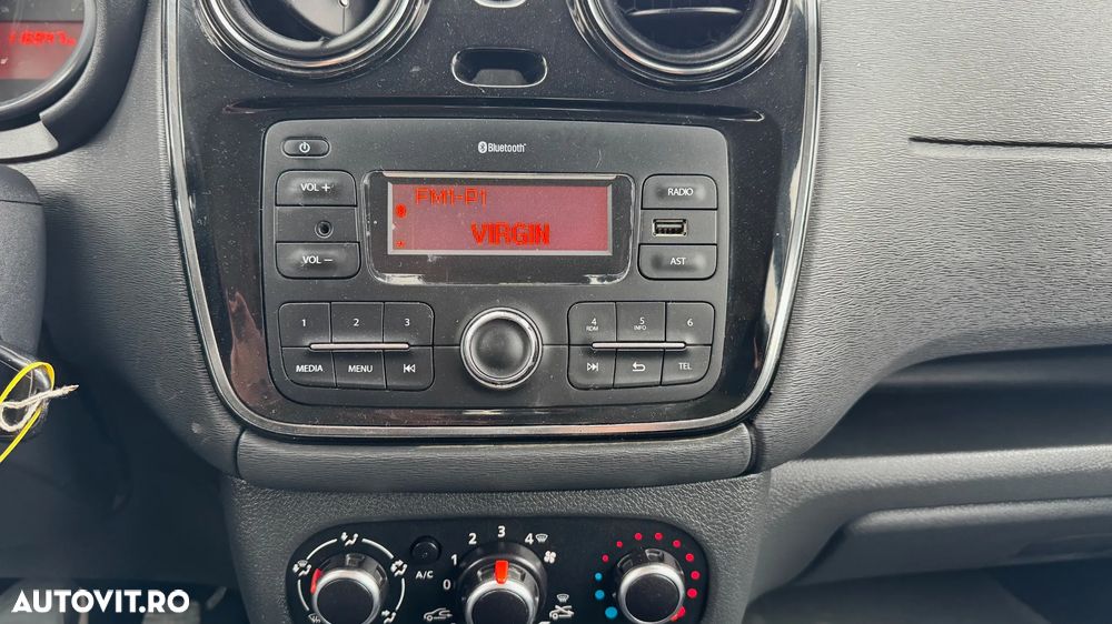Dacia Dokker 1.5 Blue dCi Laureate - 9