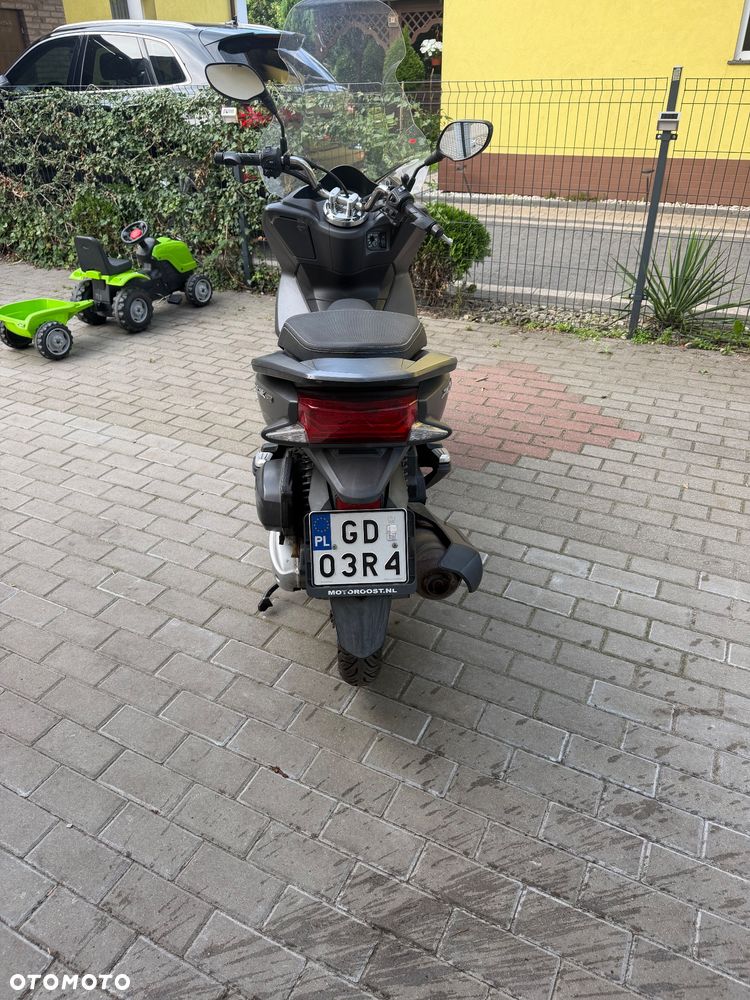 Honda SH - 4