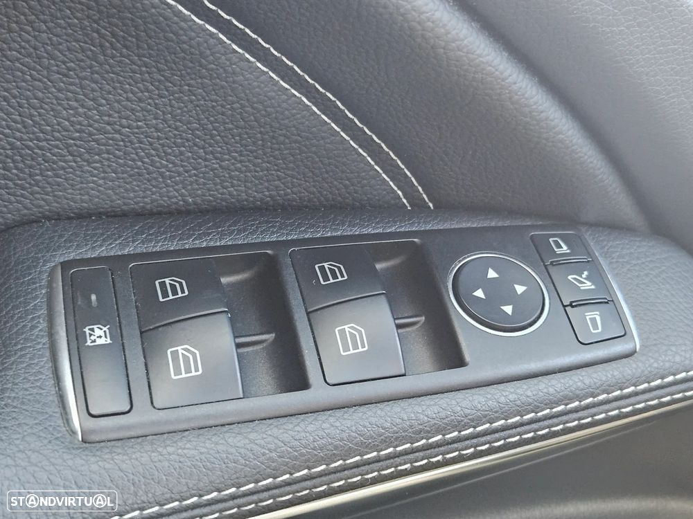 Mercedes-Benz A 180 d Urban - 10