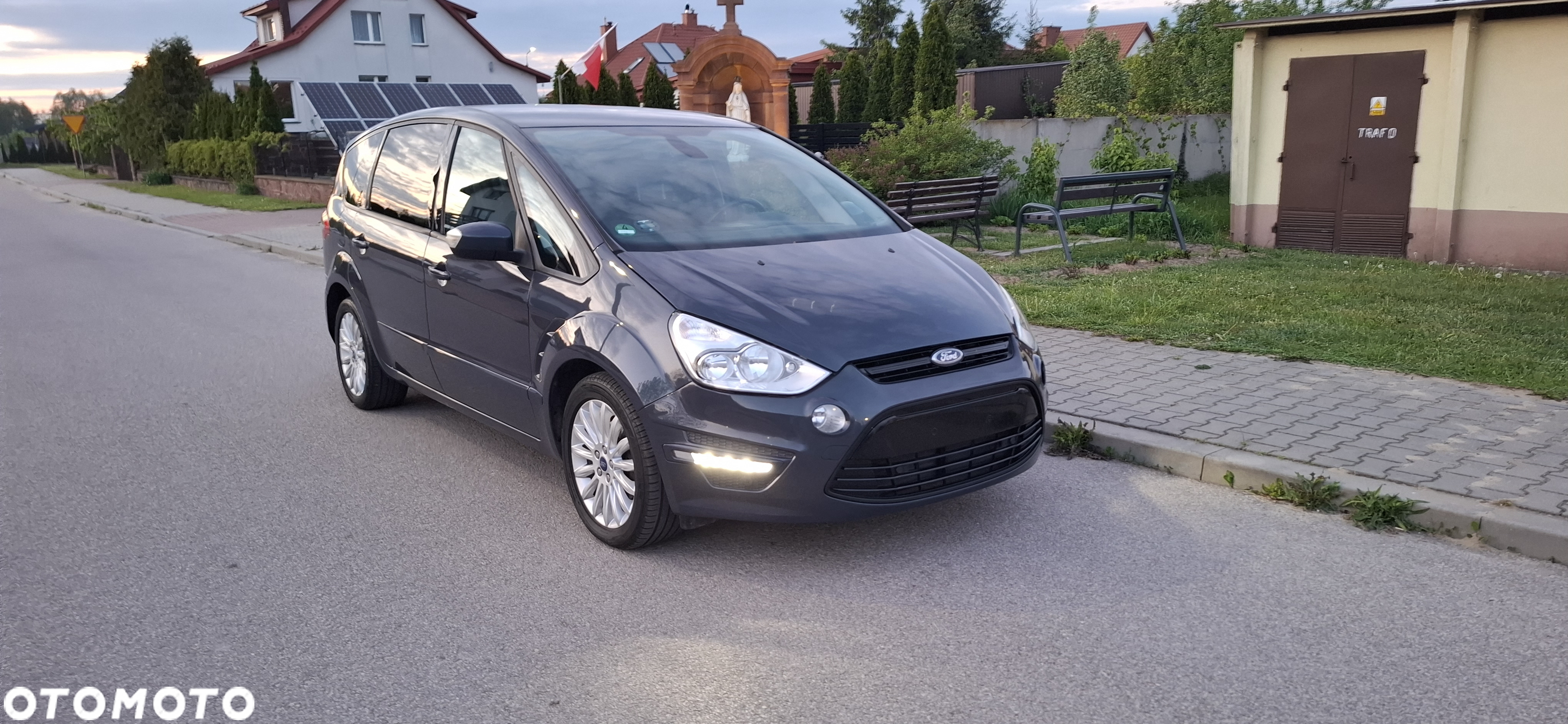 Ford S-Max 2.0 TDCi DPF Trend - 14