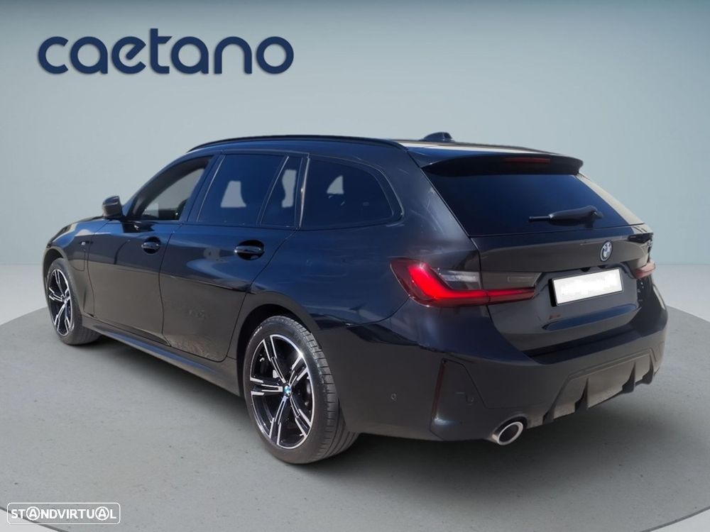 BMW 330 e Pack Desportivo M Auto - 6