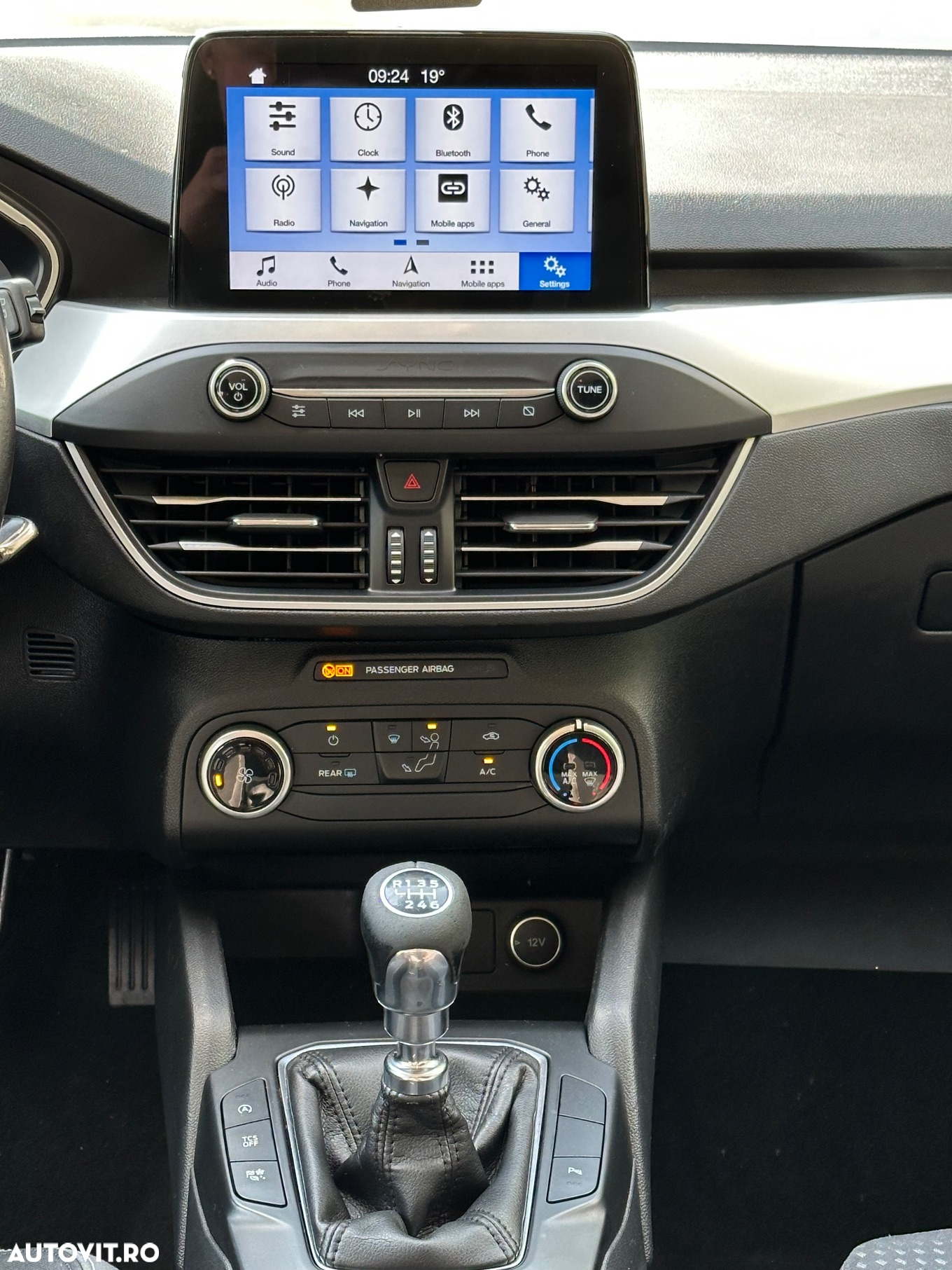 Ford Focus 1.5 EcoBlue Start-Stopp-System TITANIUM DESIGN - 16