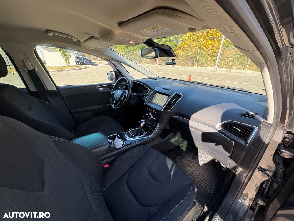 Ford S-Max - 5