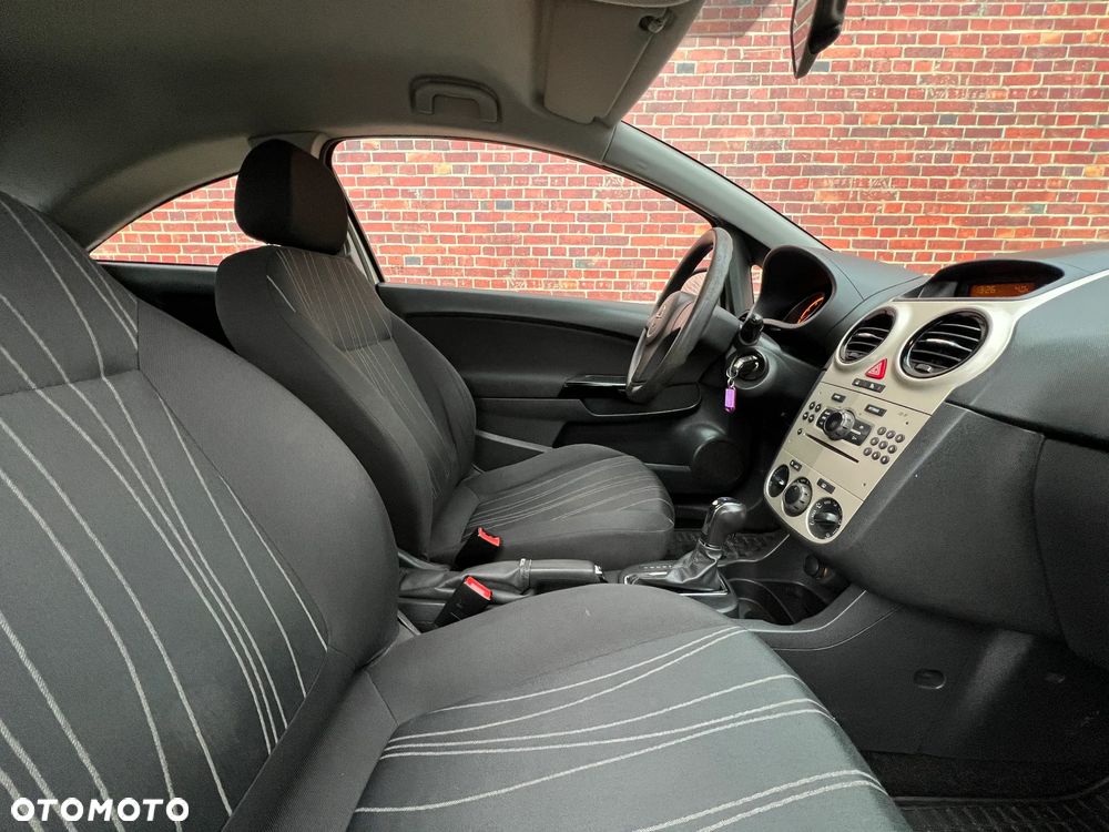Opel Corsa 1.4 16V Enjoy - 13