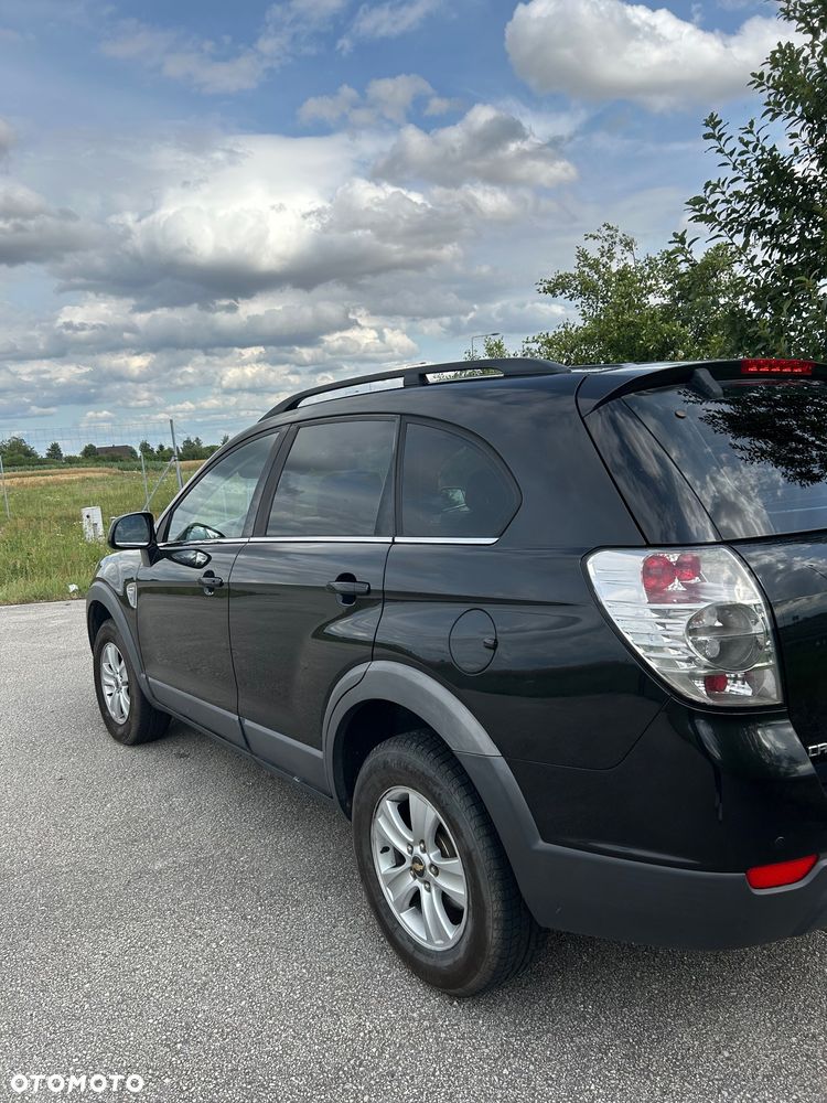 Chevrolet Captiva 2.0 d LS - 8