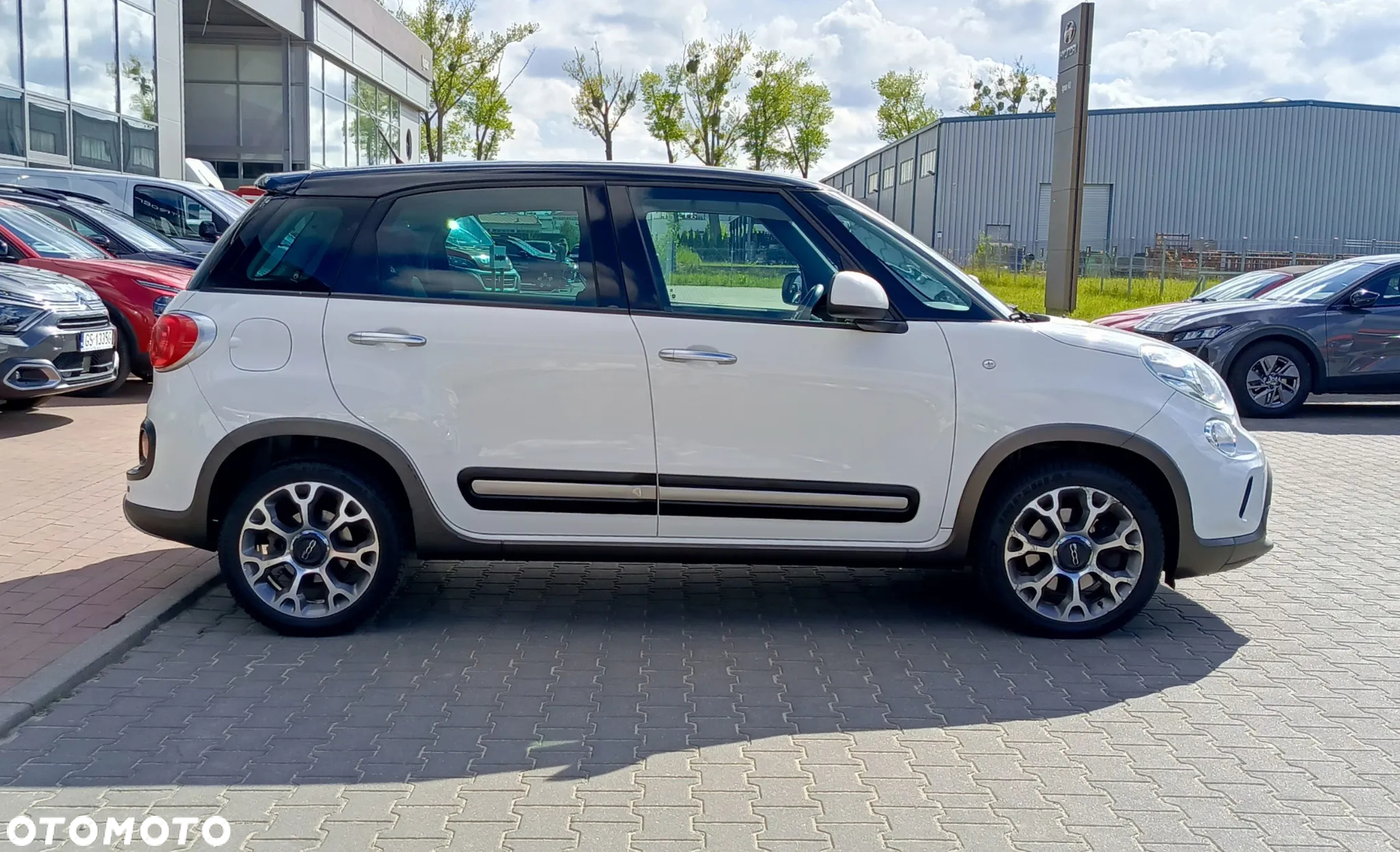 Fiat 500L 1.4 16V T-Jet Trekking - 5