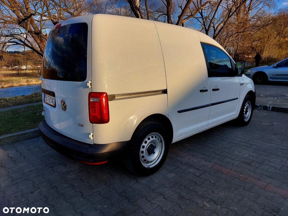 Volkswagen Caddy - 5