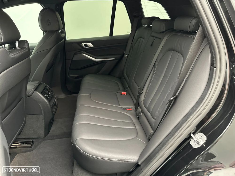 BMW X5 45 e xDrive Pack M - 8