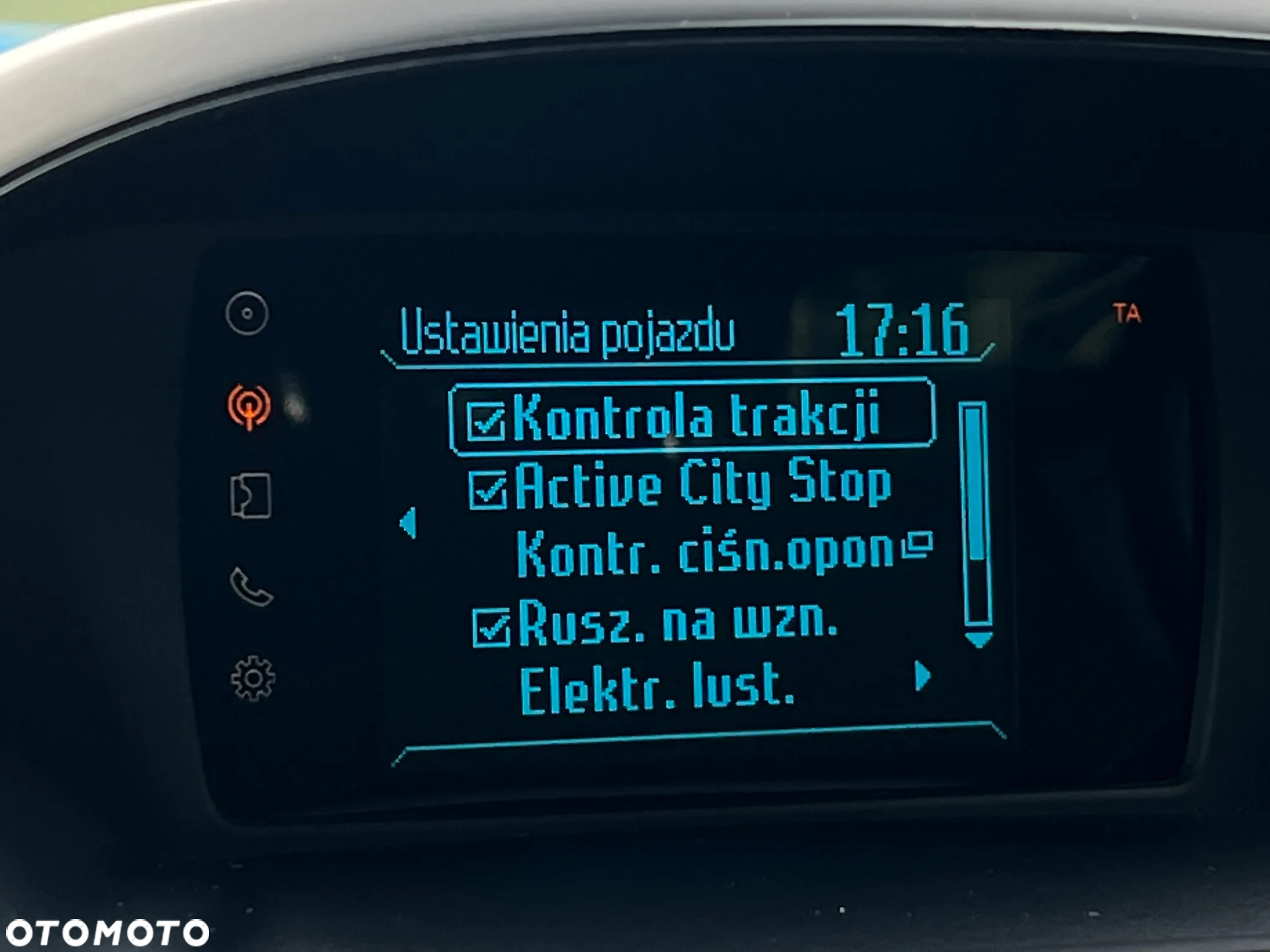 Ford B-MAX 1.0 EcoBoost Titanium - 21