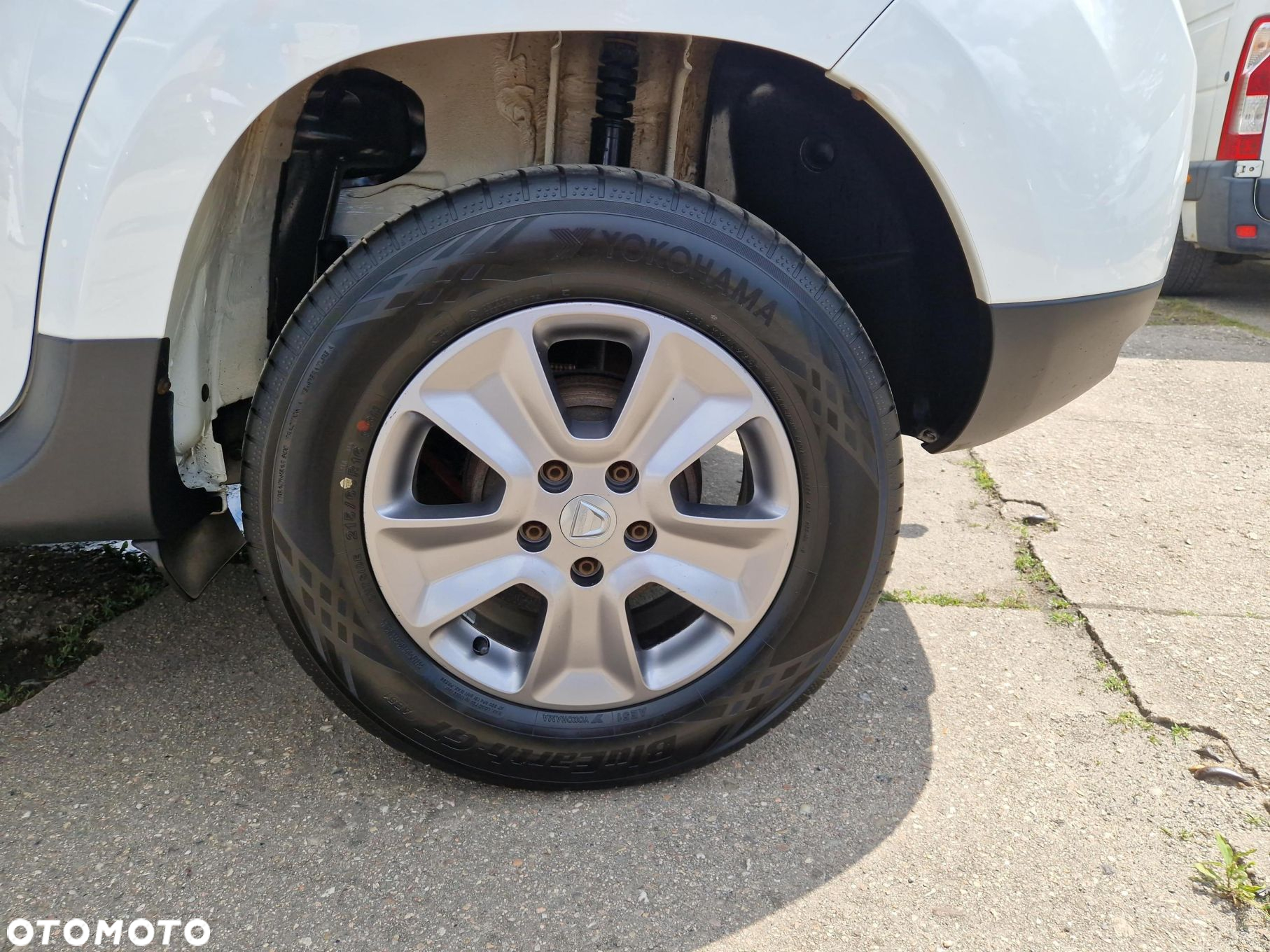 Dacia Duster 1.6 SCe Laureate S&S - 18