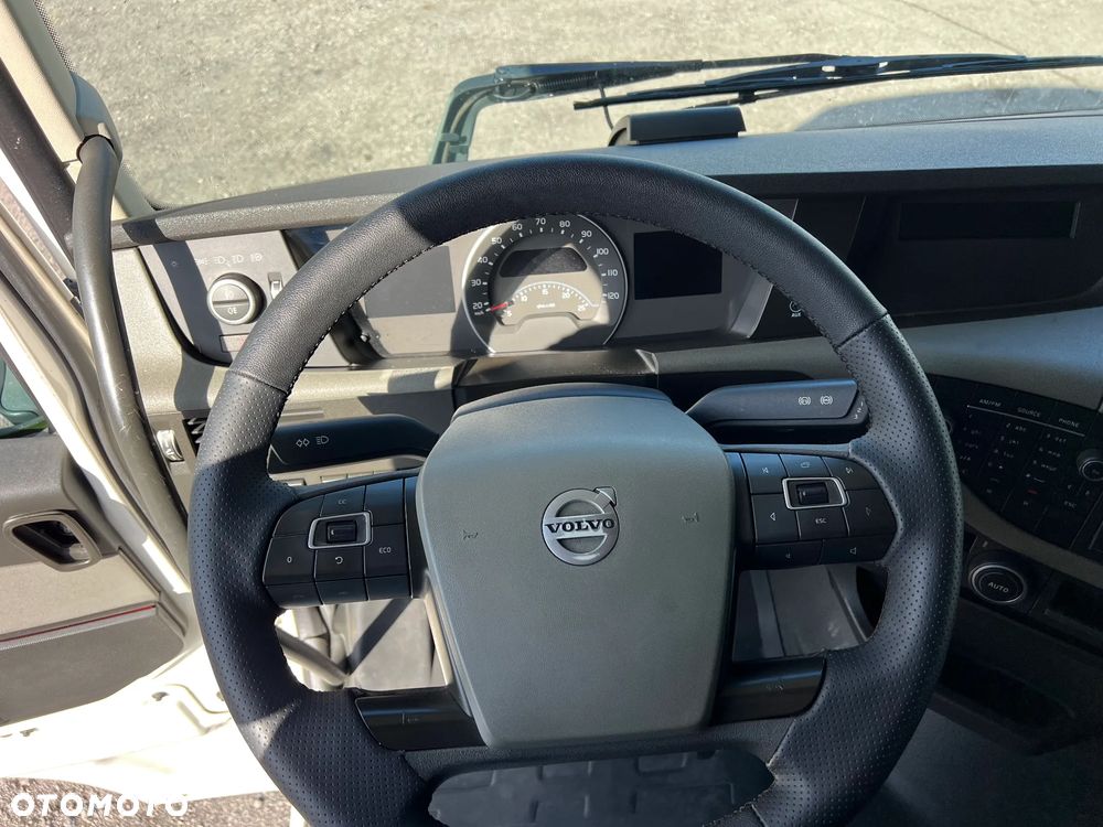 Volvo FH 500 2 ZBIORNIKI/2 ŁÓŻKA/KLIMA POSTOJOWA - 19