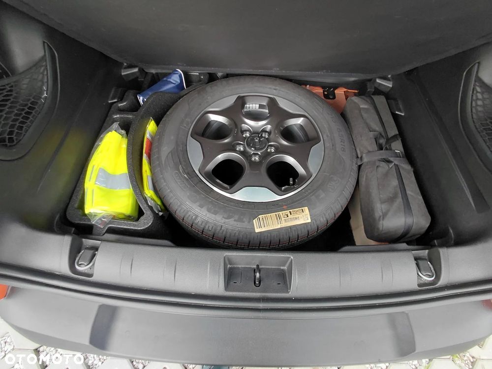 Jeep Renegade 1.4 MultiAir Longitude FWD S&S - 14